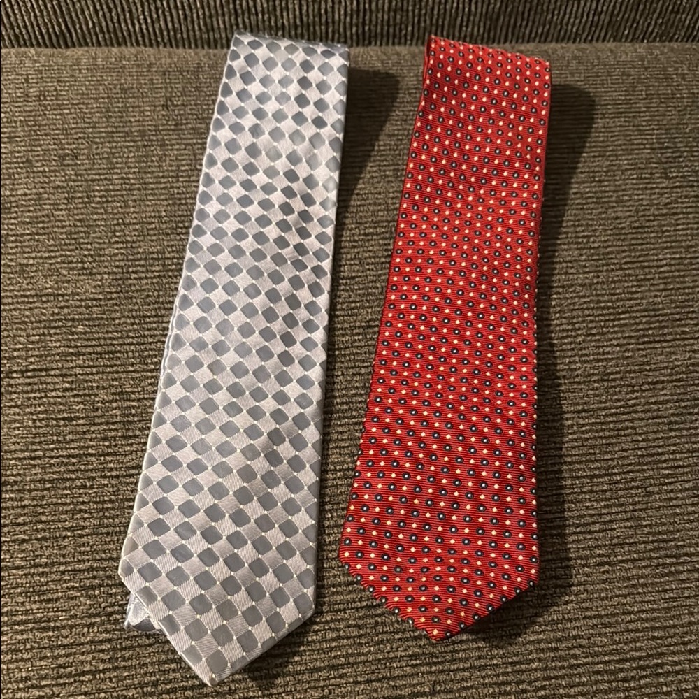 Tommy Hilfiger Red and Gray Polka Dot Ties